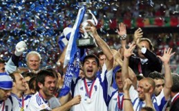 2016年葡萄牙欧洲杯夺冠，让希腊镀金，夺冠6场对手都是欧洲冠军