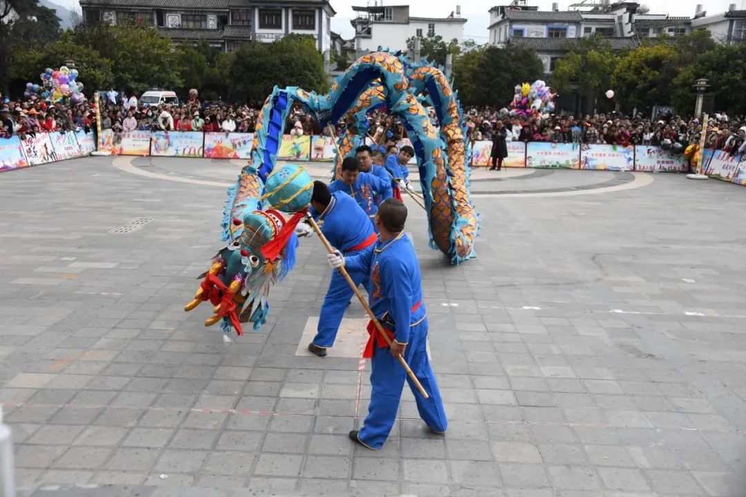 【大理年味】巍山：传统民俗添喜庆 舞龙耍狮贺新春